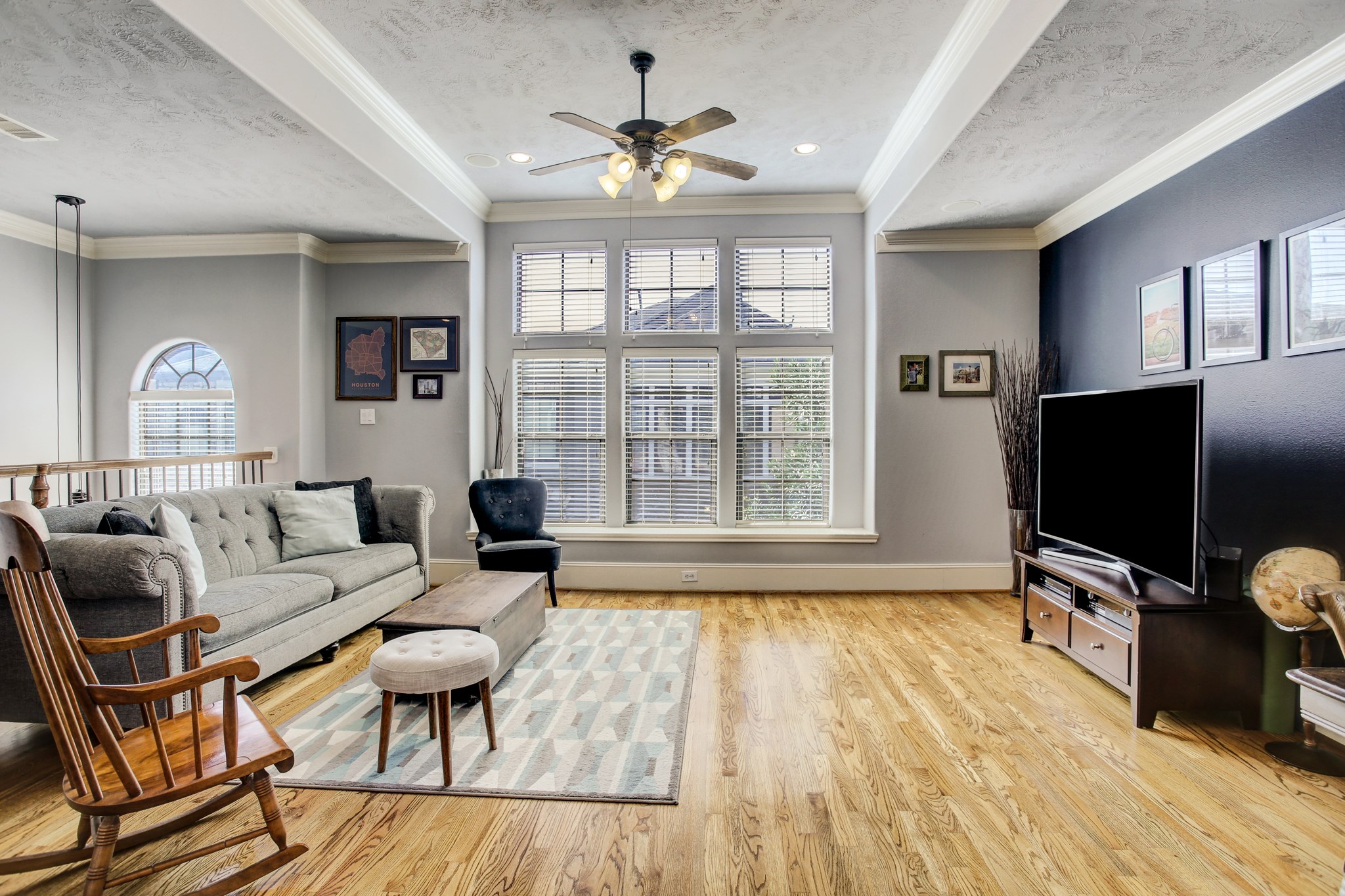 1364 Studer Street Houston, TX 77007 - Photo 4 of 22