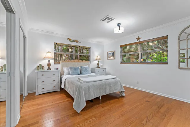 $10,000 | 460 Sunrise Way, Juno Beach, FL 33408