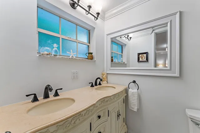 $10,000 | 460 Sunrise Way, Juno Beach, FL 33408