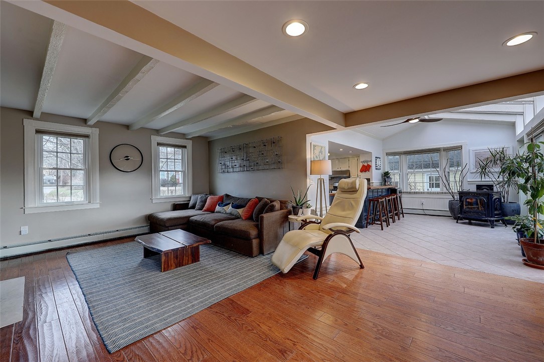 14 New Meadow Road Barrington, RI 02806 - Photo 7 of 33