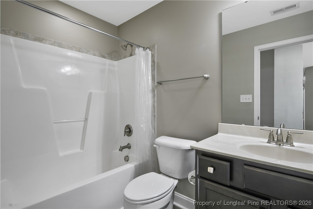 6728 Running Fox Road Hope Mills, NC 28348 - Photo 32 of 48 Second Bathroom