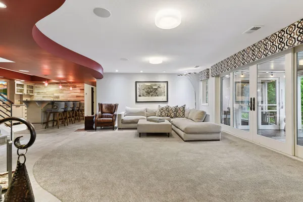 $4,850,000 | 3135 North Shore Drive, Orono, MN 55391