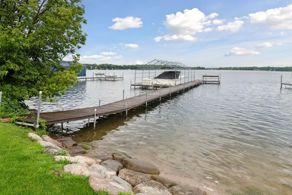 $4,850,000 | 3135 North Shore Drive, Orono, MN 55391