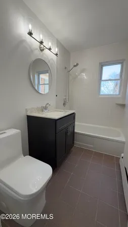 $2,000 | 4 Windsor Terrace, Unit H, Freehold, NJ 07728