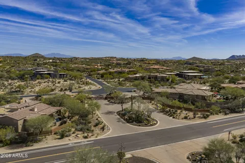 $800,000 | 11054 East Skinner Drive, Unit 56, Scottsdale, AZ 85262