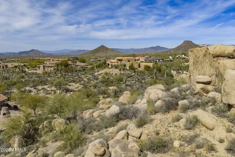 $800,000 | 11054 East Skinner Drive, Unit 56, Scottsdale, AZ 85262