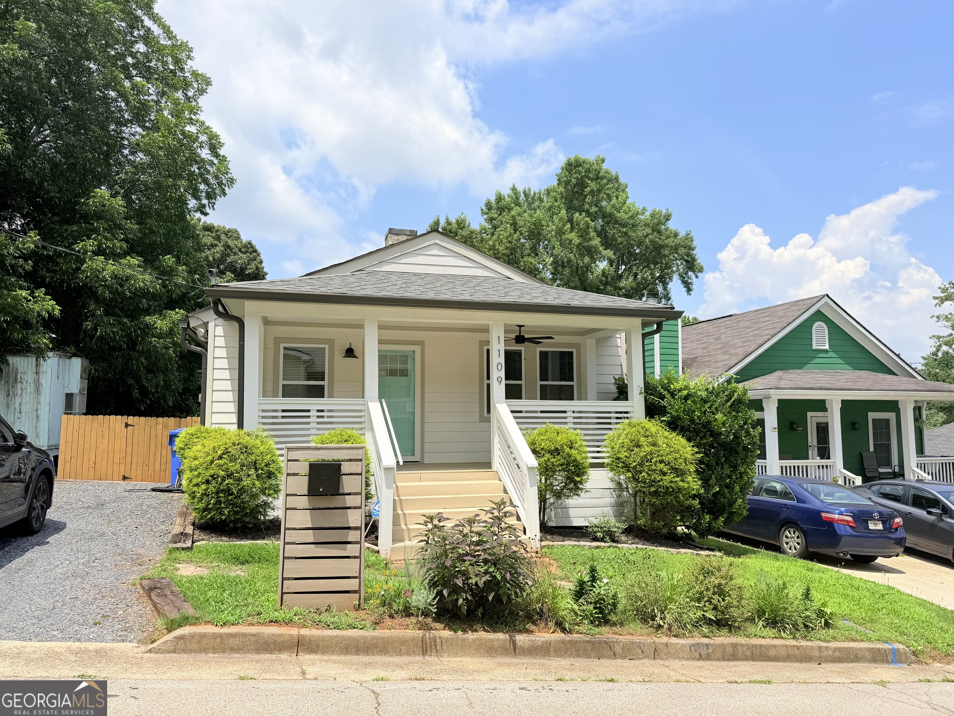 1109 Ira Street Southwest Atlanta, GA 30310 - Photo 1 of 20