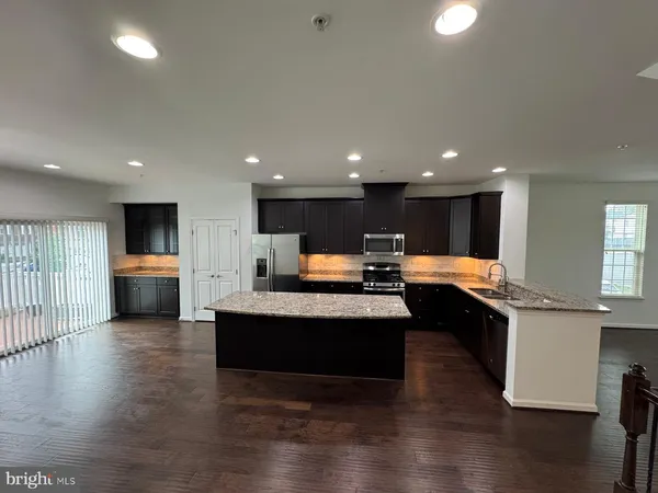 $3,500 | 19501 Vaughn Landing Drive, Germantown, MD 20874
