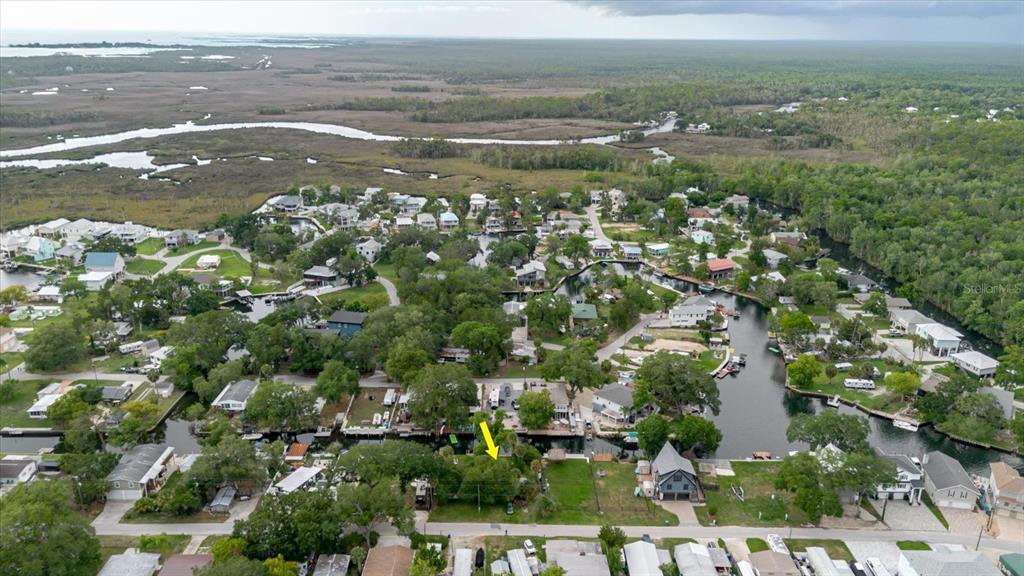 5323 Circle Drive Weeki Wachee, FL 34607 - Photo 15 of 77