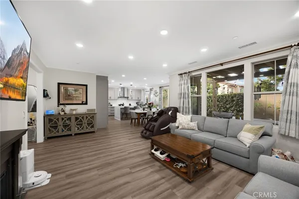 $2,598,000 | 78 Melville, Irvine, CA 92620