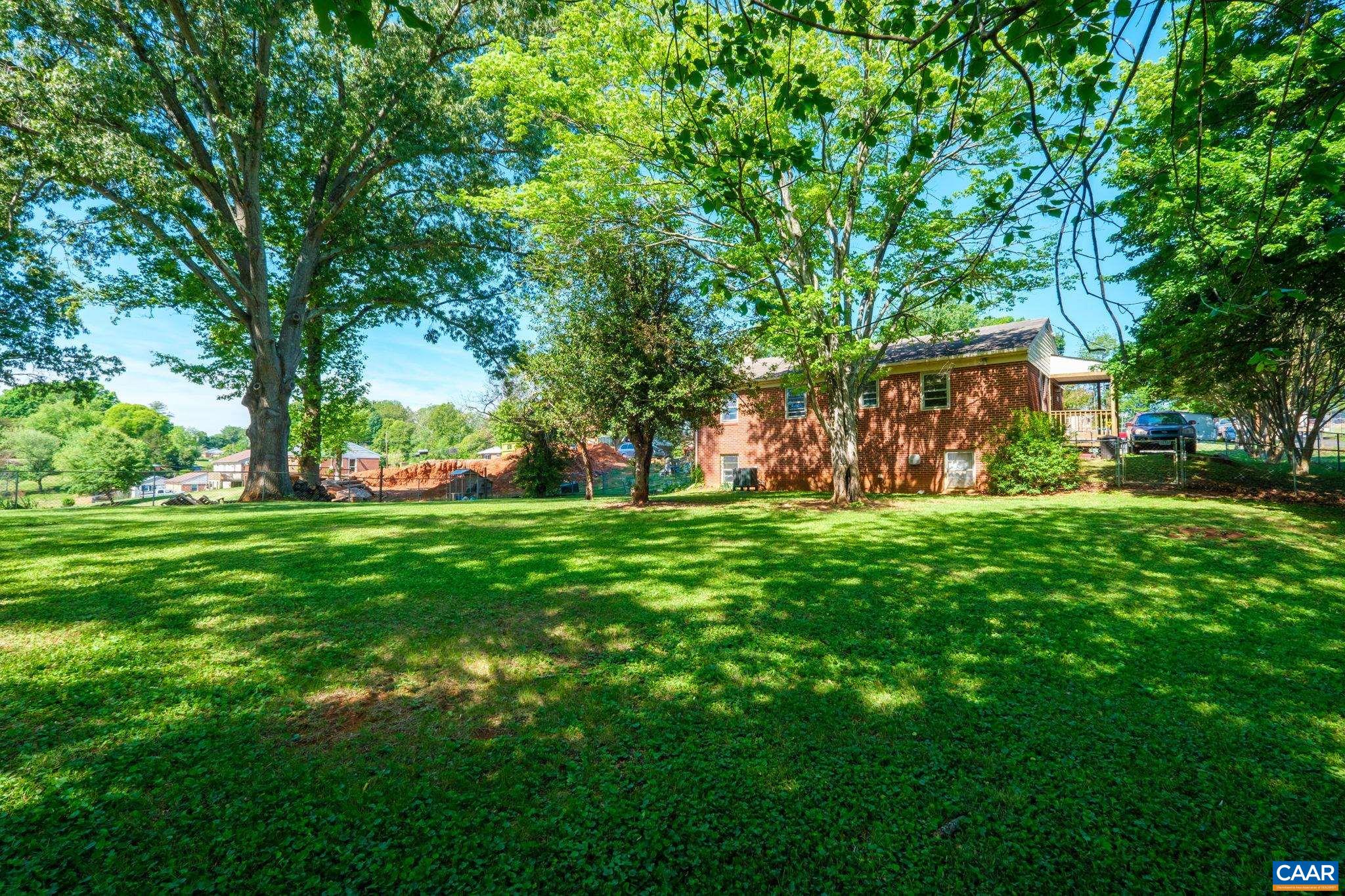 374 Locust Lane Ruckersville, VA 22968 - Photo 16 of 28 a view of green field