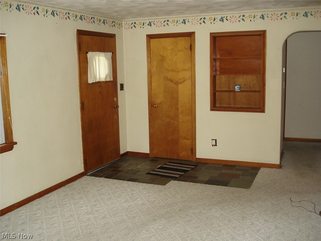 3131 South Meridian Road Youngstown, OH 44511 - Photo 3 of 14 Gallery Image 3