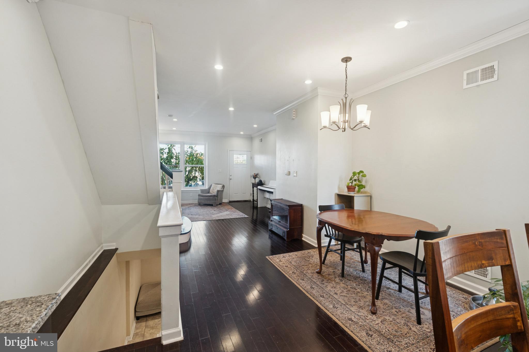 5134 Cedar Avenue Philadelphia, PA 19143 - Photo 8 of 27