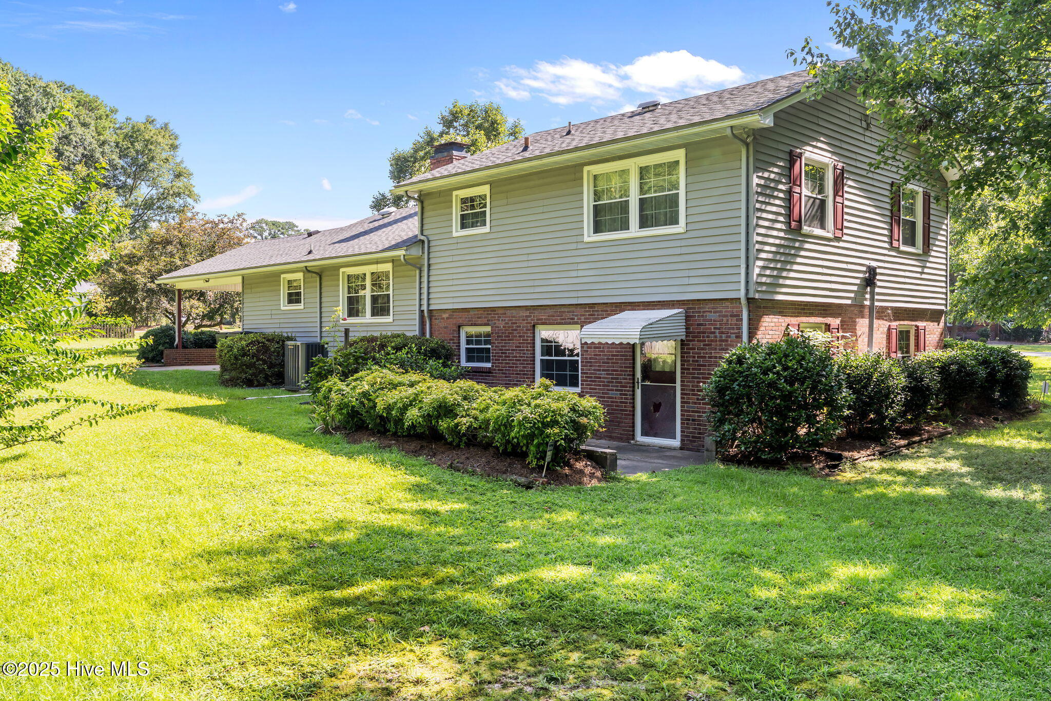 1911 Salem Church Road Goldsboro, NC 27530 - Photo 33 of 41 31-web-or-mls-DSC01744