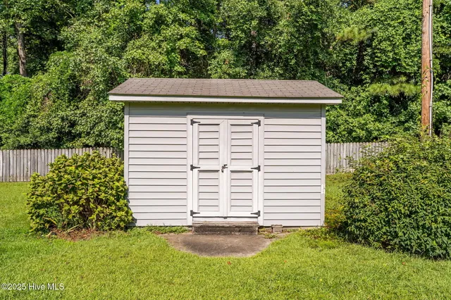 $250,000 | 1911 Salem Church Road, Goldsboro, NC 27530