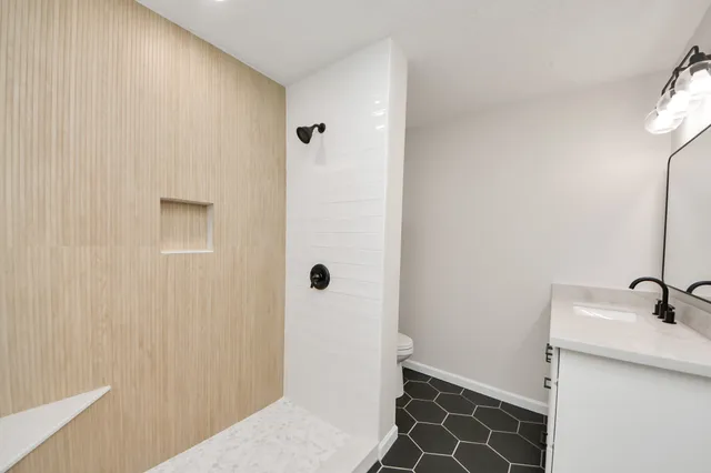 $2,200 | 2506 Lively Lane, Sugar Land, TX 77479