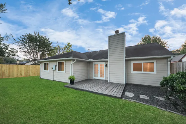 $2,200 | 2506 Lively Lane, Sugar Land, TX 77479