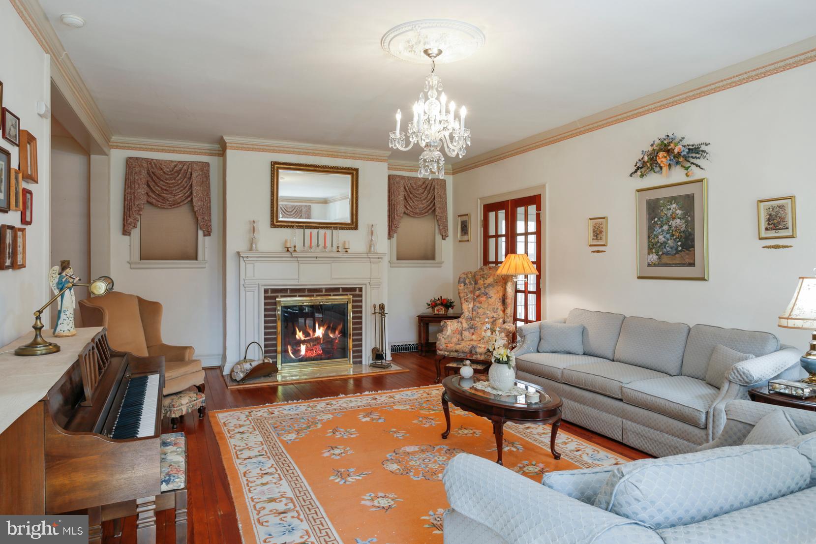 105 East Brookhaven Road Wallingford, PA 19086 - Photo 7 of 69 living room
