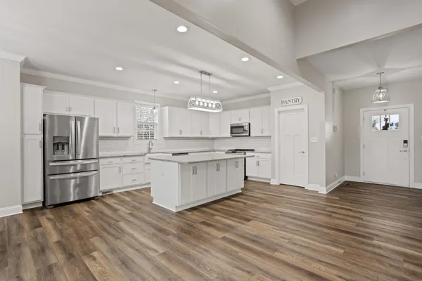 $769,900 | 111 Michelle Drive, Chesnee, SC 29323