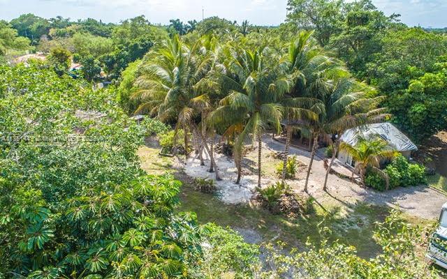 23851 Southwest 123rd Avenue Homestead, FL 33032 - Photo 3 of 8