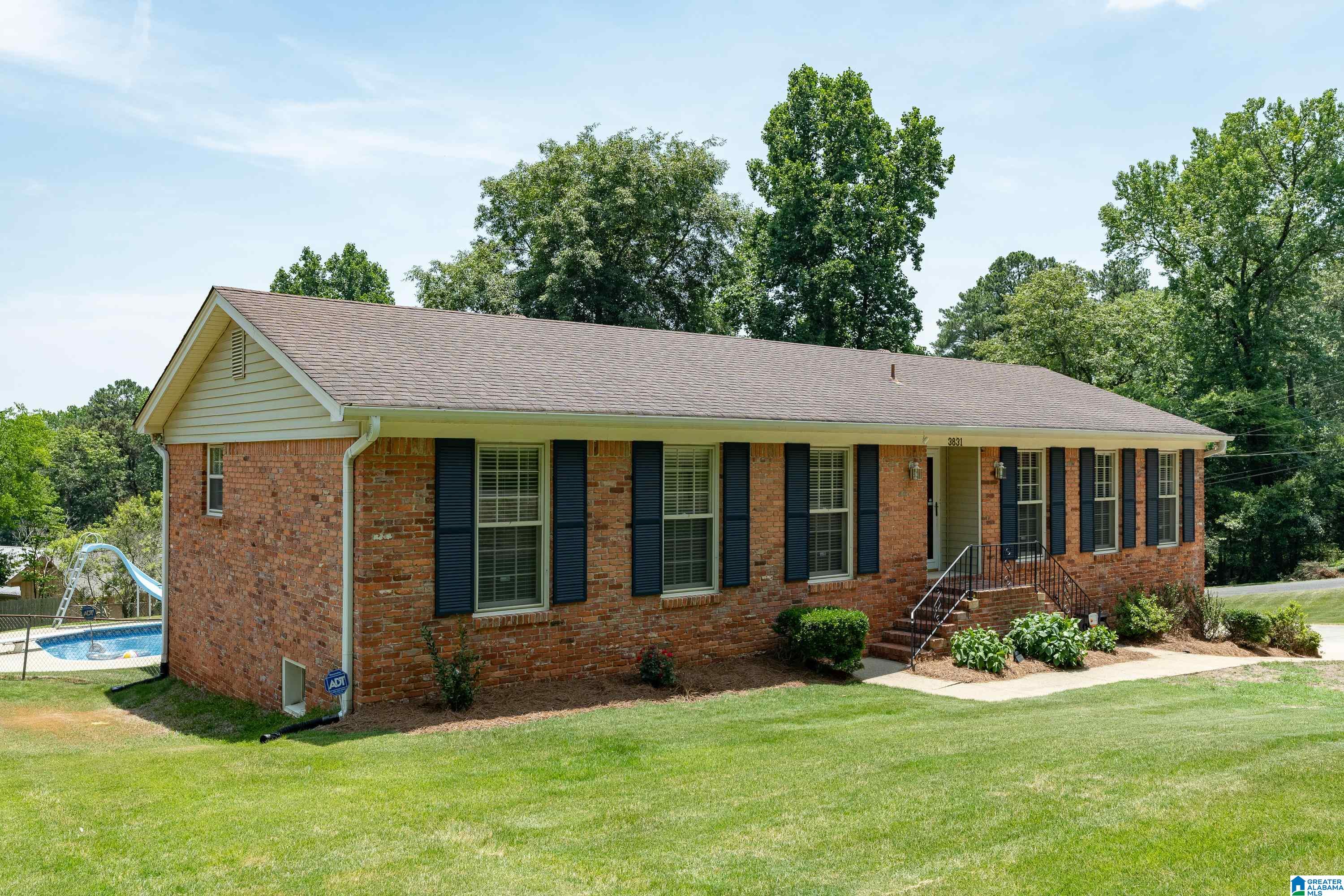 3831 Rock Ridge Road Birmingham, AL 35210 - Photo 2 of 45
