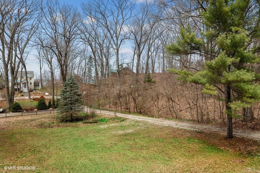 3900 Valley Path Coloma, MI 49038 - Photo 47 of 55 Back Yard