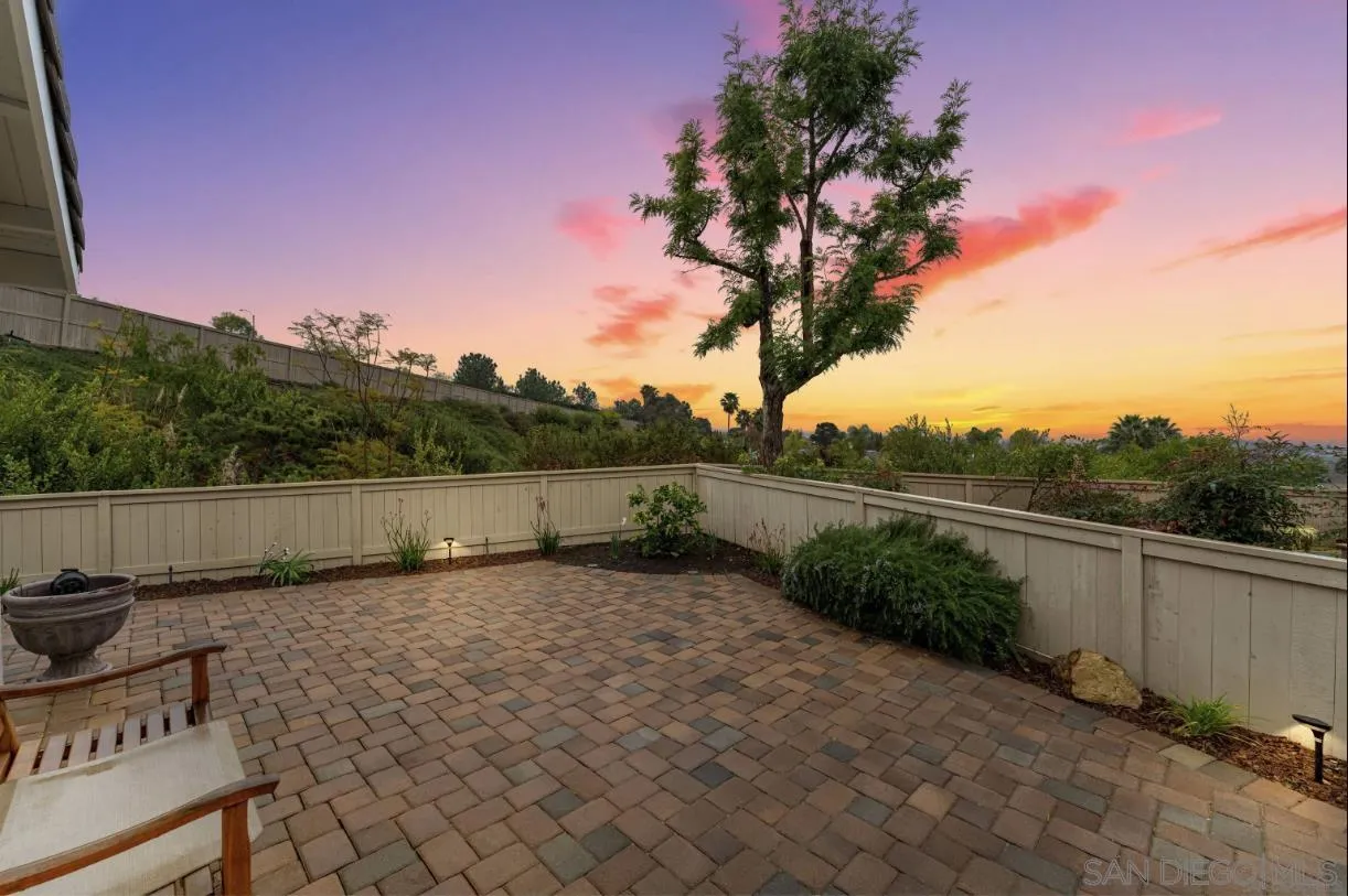 3343 Del Rio Court Carlsbad, CA 92009 - Photo 32 of 33