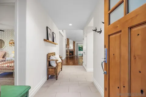 $1,515,000 | 3343 Del Rio Court, Carlsbad, CA 92009