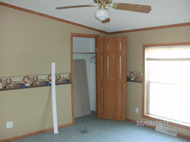 22649 Conway Road Borden, IN 47106 - Photo 9 of 10 Gallery Image 9