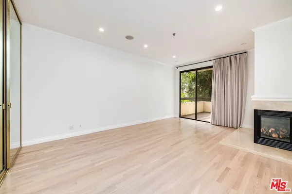 $7,200 | 2132 Century Park Lane, Unit 104, Los Angeles, CA 90067