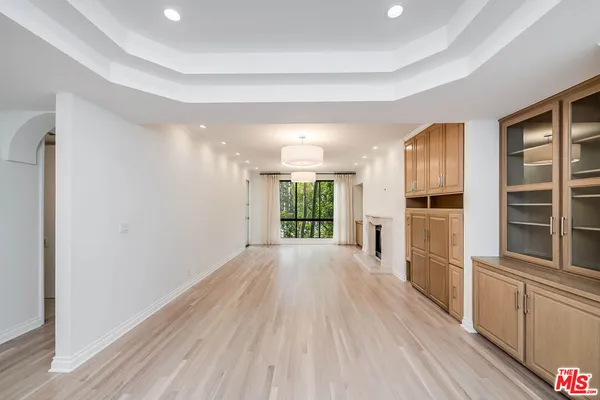 $7,200 | 2132 Century Park Lane, Unit 104, Los Angeles, CA 90067