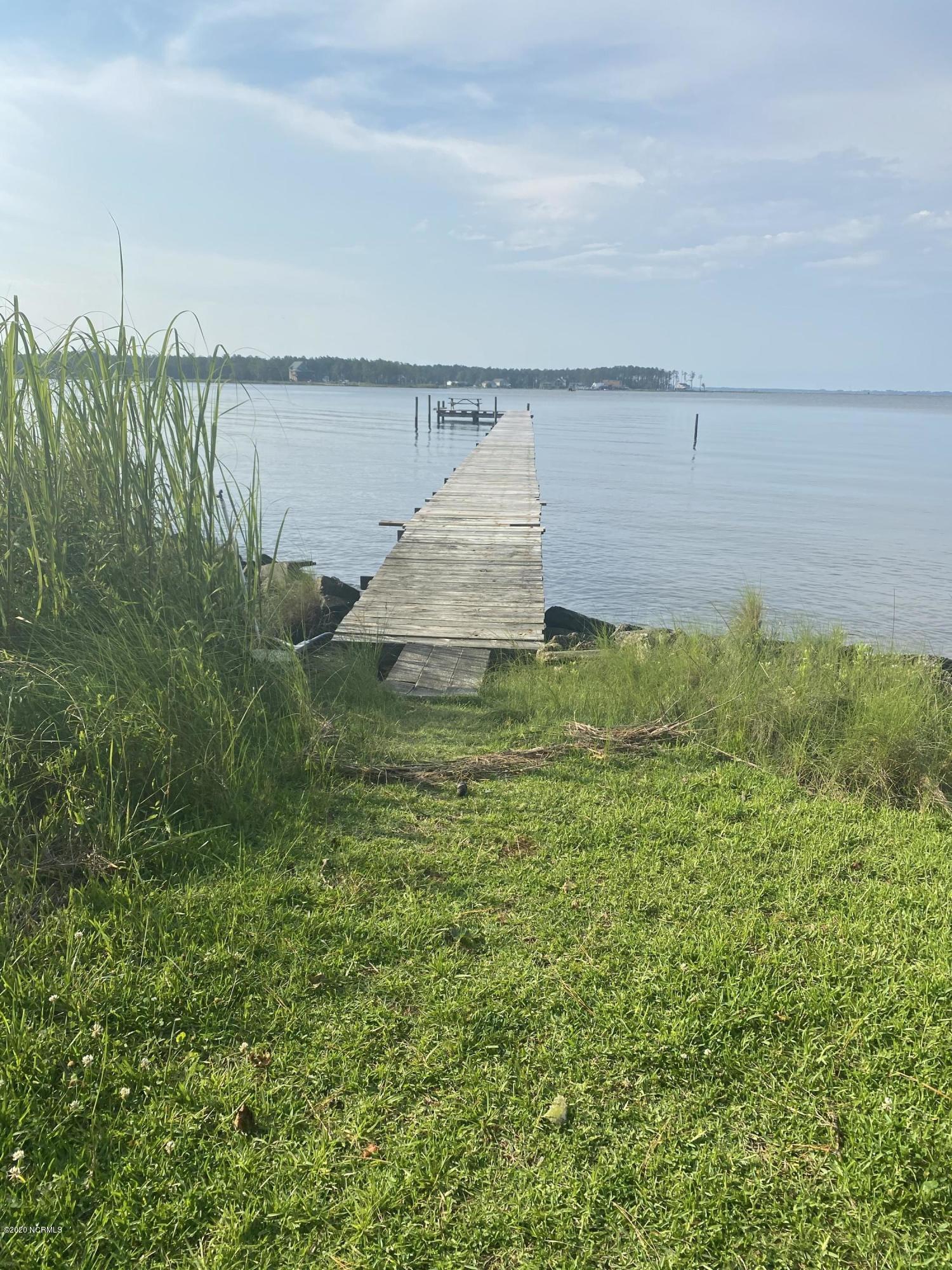 1159 Whealton Point Road Aurora, NC 27806 - Photo 19 of 23 019 Pier 2