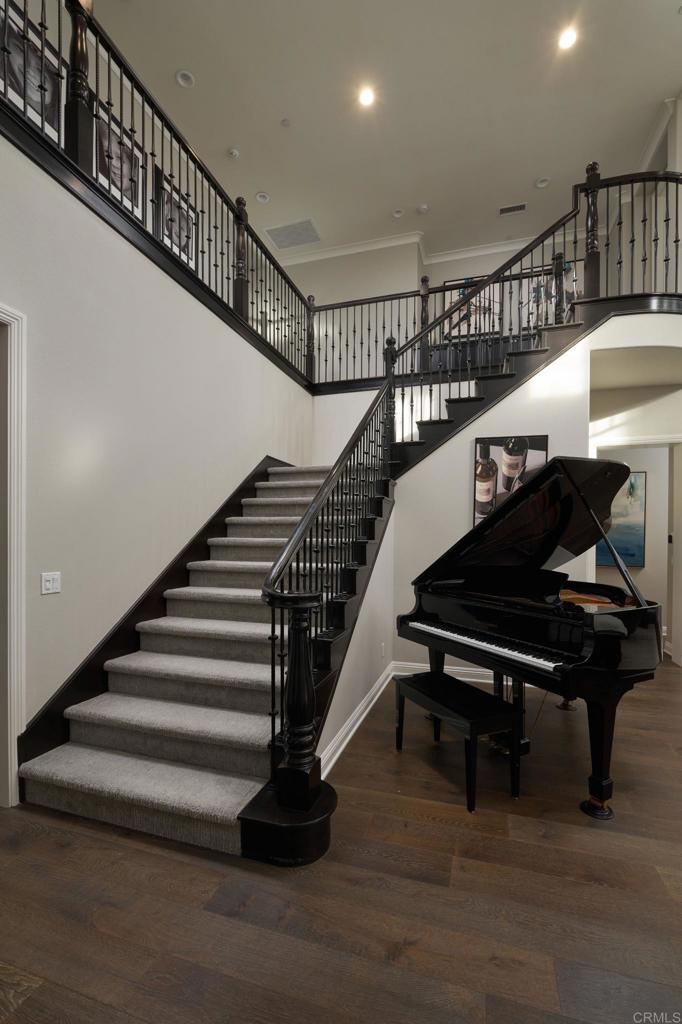 3615 Corte Claro Carlsbad, CA 92009 - Photo 32 of 49 a view of entryway