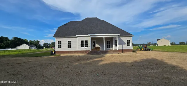 $459,900 | 793 Fairway Road, Ayden, NC 28513