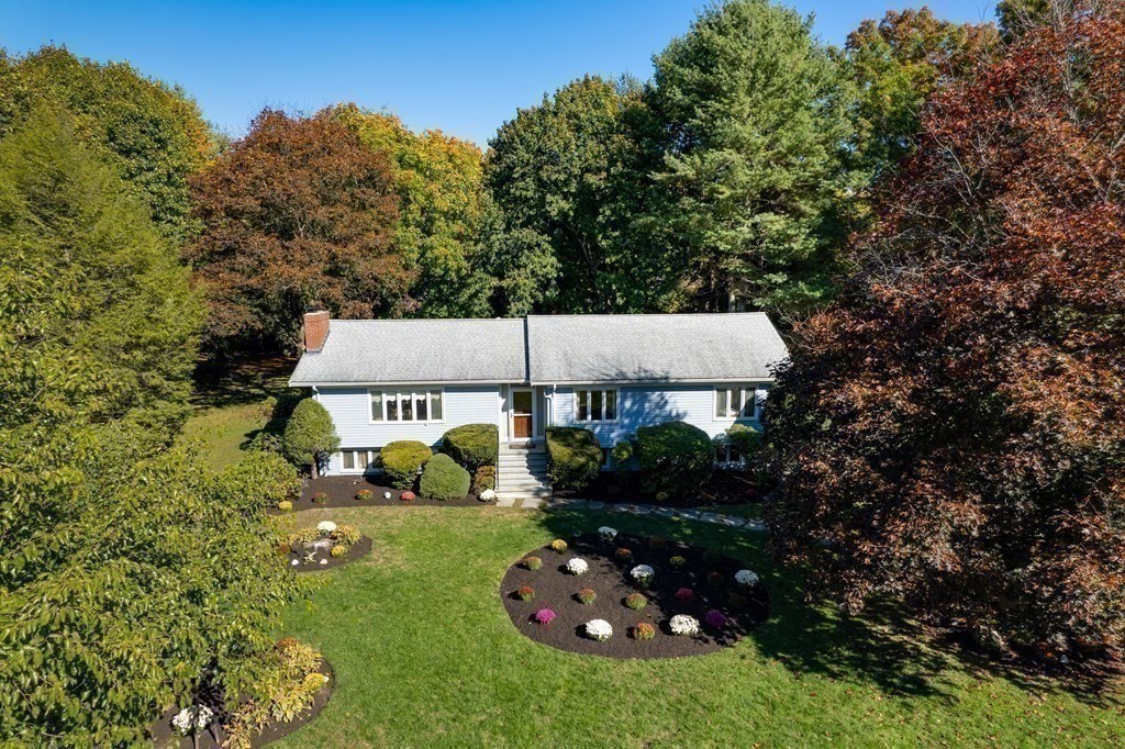 6 Saddle Club Road Lexington, MA 02420 - Photo 24 of 32 Gallery Image 24