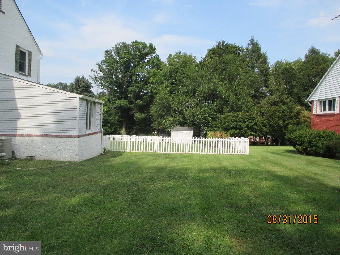 151 Red Lion Road Huntingdon Valley, PA 19006 - Photo 3 of 25