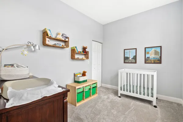 $399,900 | 3142 West George Street, Unit C3, Chicago, IL 60618