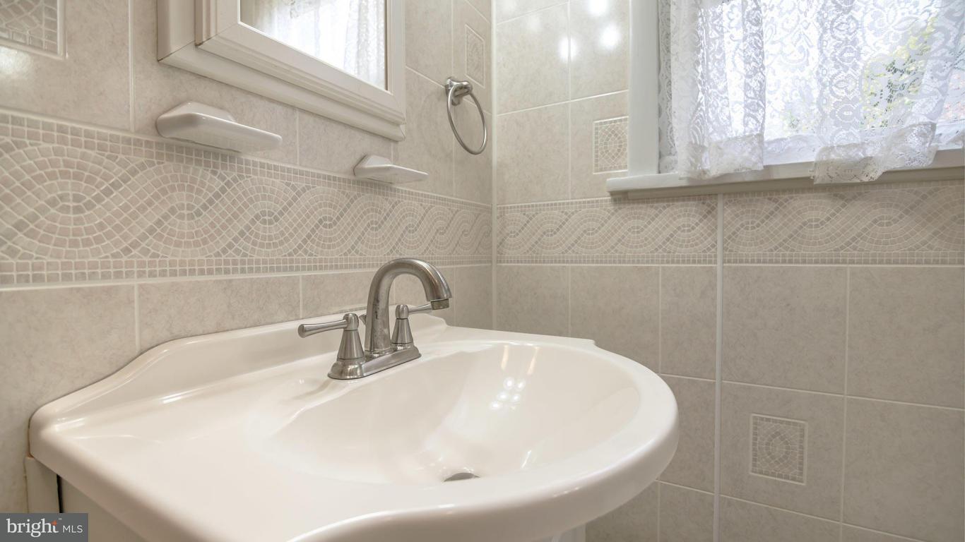 2038 Mill Creek Road Lancaster, PA 17602 - Photo 15 of 32 Gallery Image 15