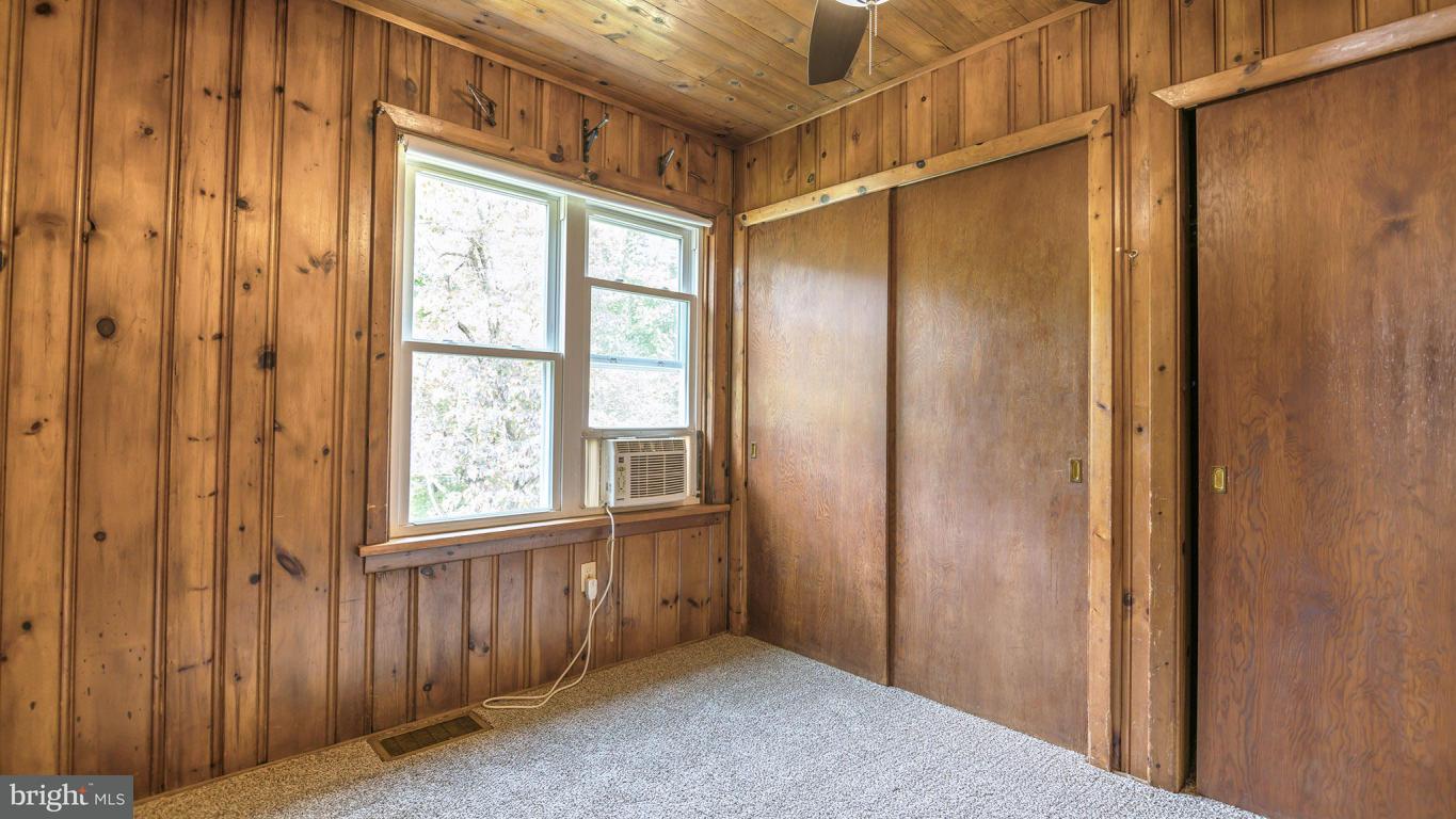 2038 Mill Creek Road Lancaster, PA 17602 - Photo 16 of 32 Gallery Image 16
