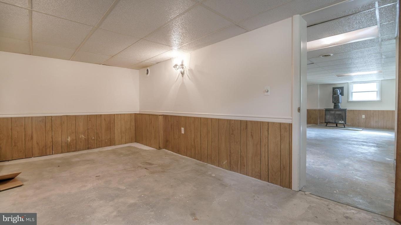 2038 Mill Creek Road Lancaster, PA 17602 - Photo 23 of 32 Gallery Image 23