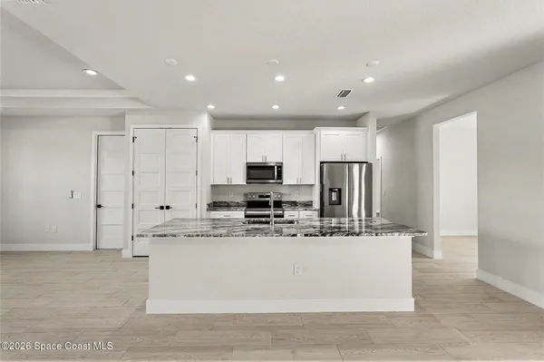 $2,700 | 276 Americana Boulevard Northwest, Palm Bay, FL 32907