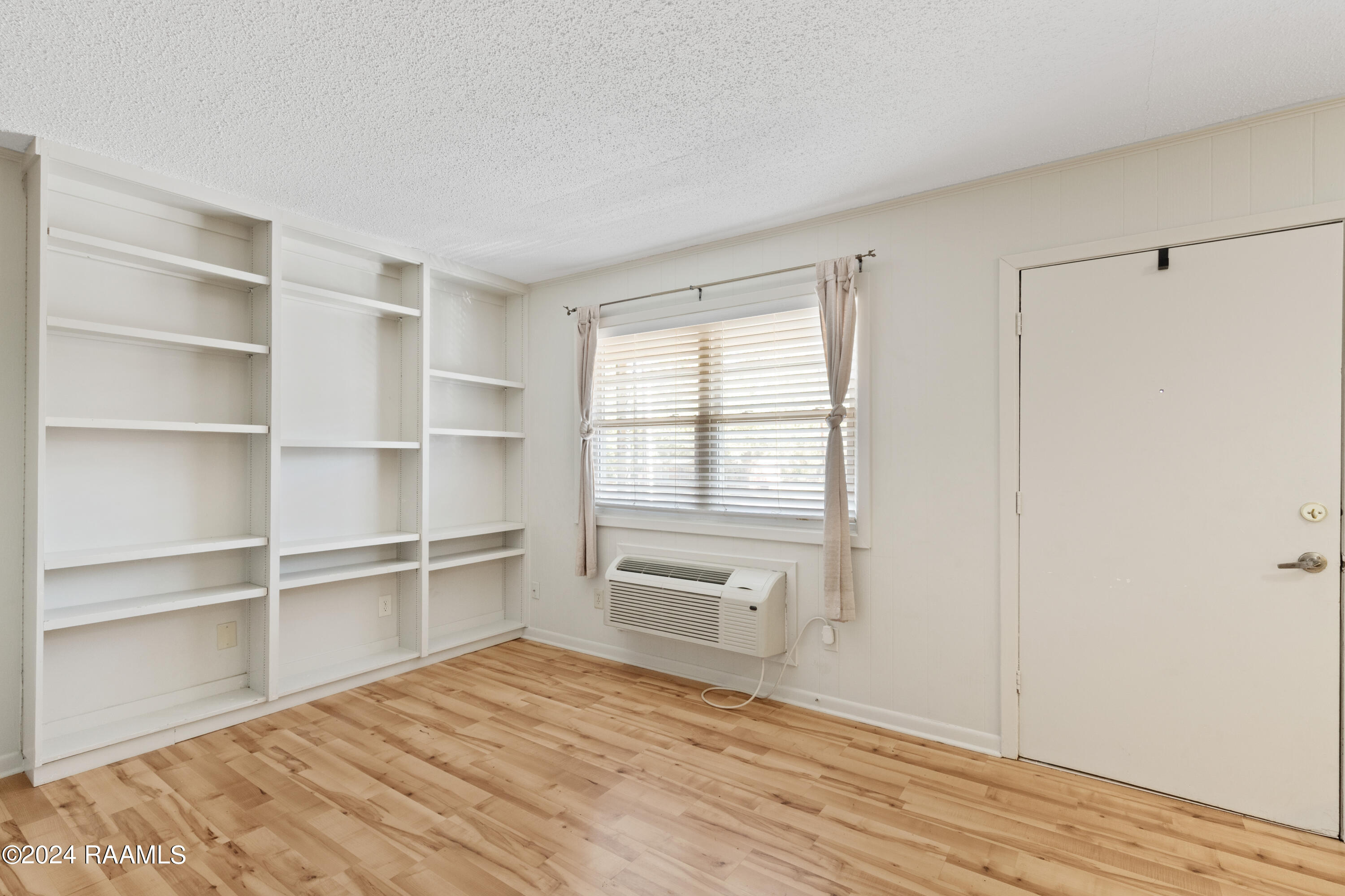 201 South College Road, Unit 219 Lafayette, LA 70503 - Photo 4 of 26 201SCollege#219-26