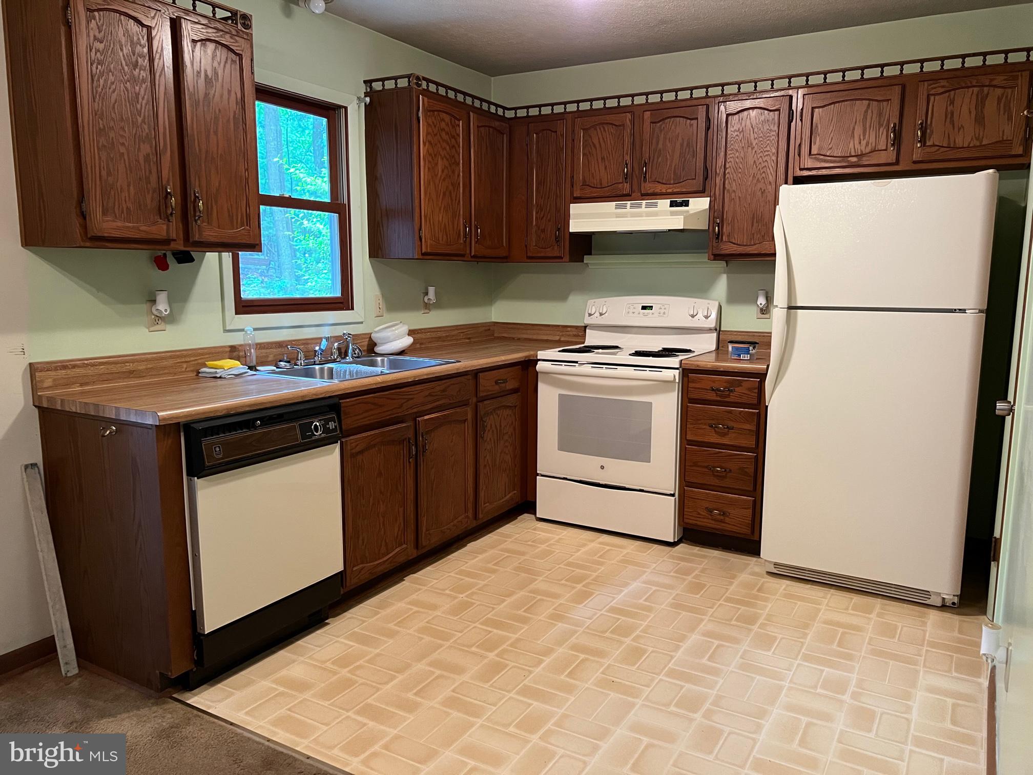 85 Wagner Road Fayetteville, PA 17222 - Photo 7 of 16 Gallery Image 7