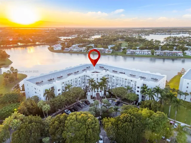 $519,000 | 10730 Northwest 66th Street, Unit 505, Doral, FL 33178