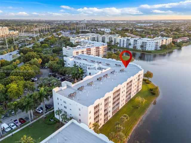 $519,000 | 10730 Northwest 66th Street, Unit 505, Doral, FL 33178