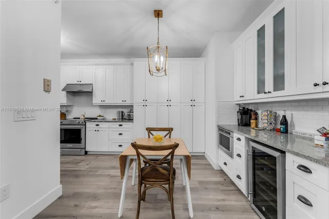 $519,000 | 10730 Northwest 66th Street, Unit 505, Doral, FL 33178