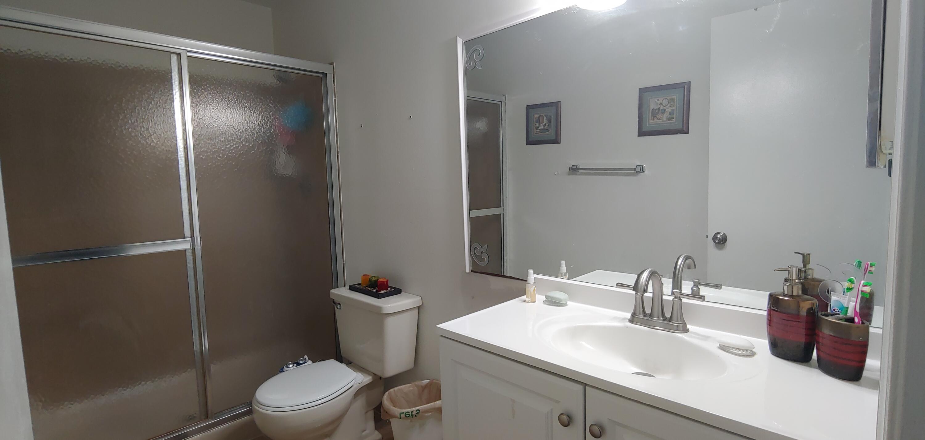 7641 Courtyard Run West Boca Raton, FL 33433 - Photo 10 of 14 Master bath