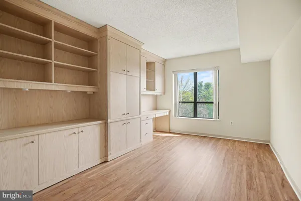 $2,200 | 100 Breyer Drive, Unit 5M, Elkins Park, PA 19027