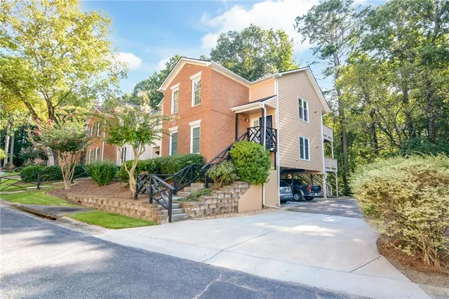 $375,000 | 6538 Deerings Lane, Peachtree Corners, GA 30092