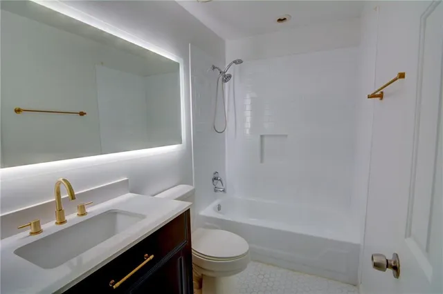 $375,000 | 6538 Deerings Lane, Peachtree Corners, GA 30092